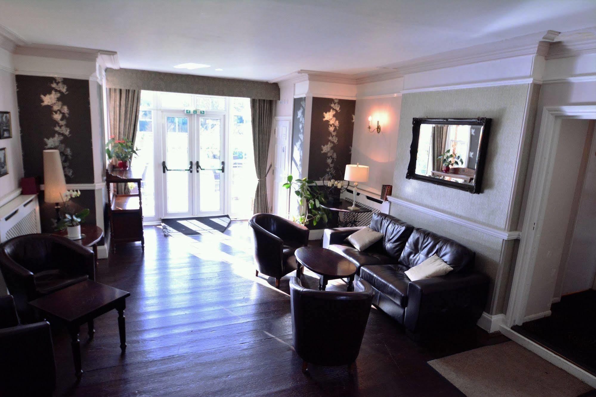 فندق The Mill House ريدينج المظهر الخارجي الصورة